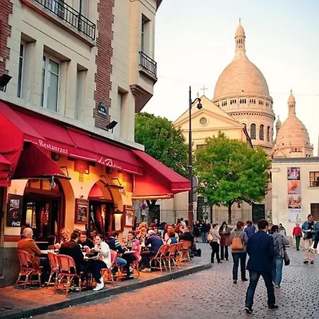 Charming Duplex In Montmartre شقة