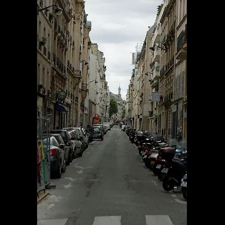 Charming Duplex In Montmartre パリ