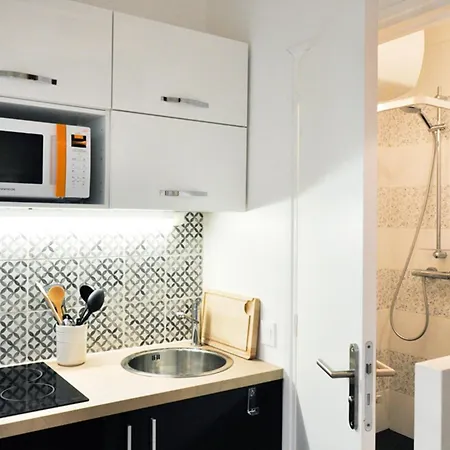 Daire Charming Duplex In Montmartre *